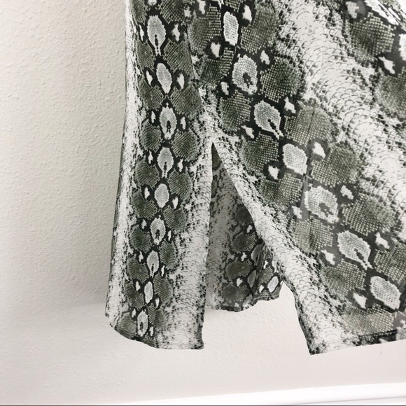 Show Me Your Mumu | ‘Sherman’ Snakeskin Tank - Picture 5 of 7